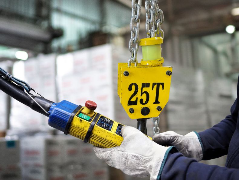 Rigging & Lifting Equipment